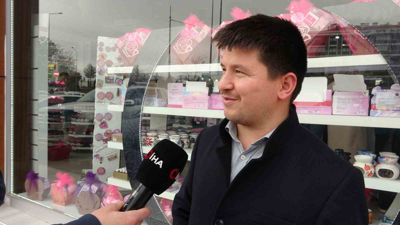 Isparta’nın gül lokumuna bayram öncesi yoğun talep
