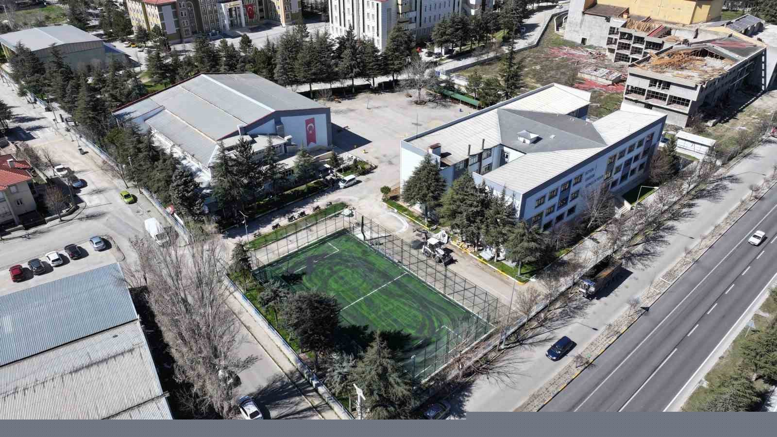 Isparta’ya 13 yeni semt sahası geliyor
