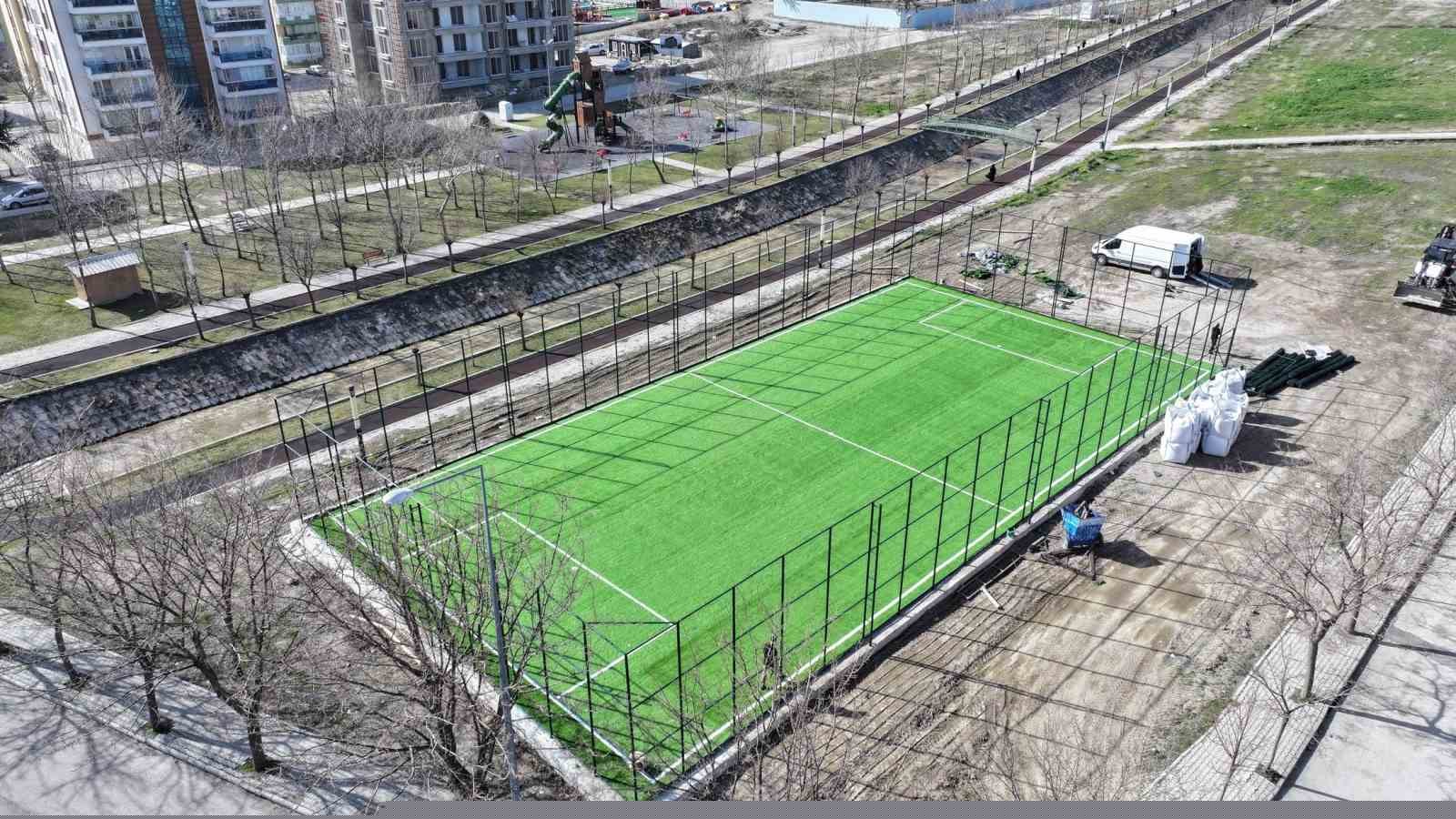 Isparta’ya 13 yeni semt sahası geliyor
