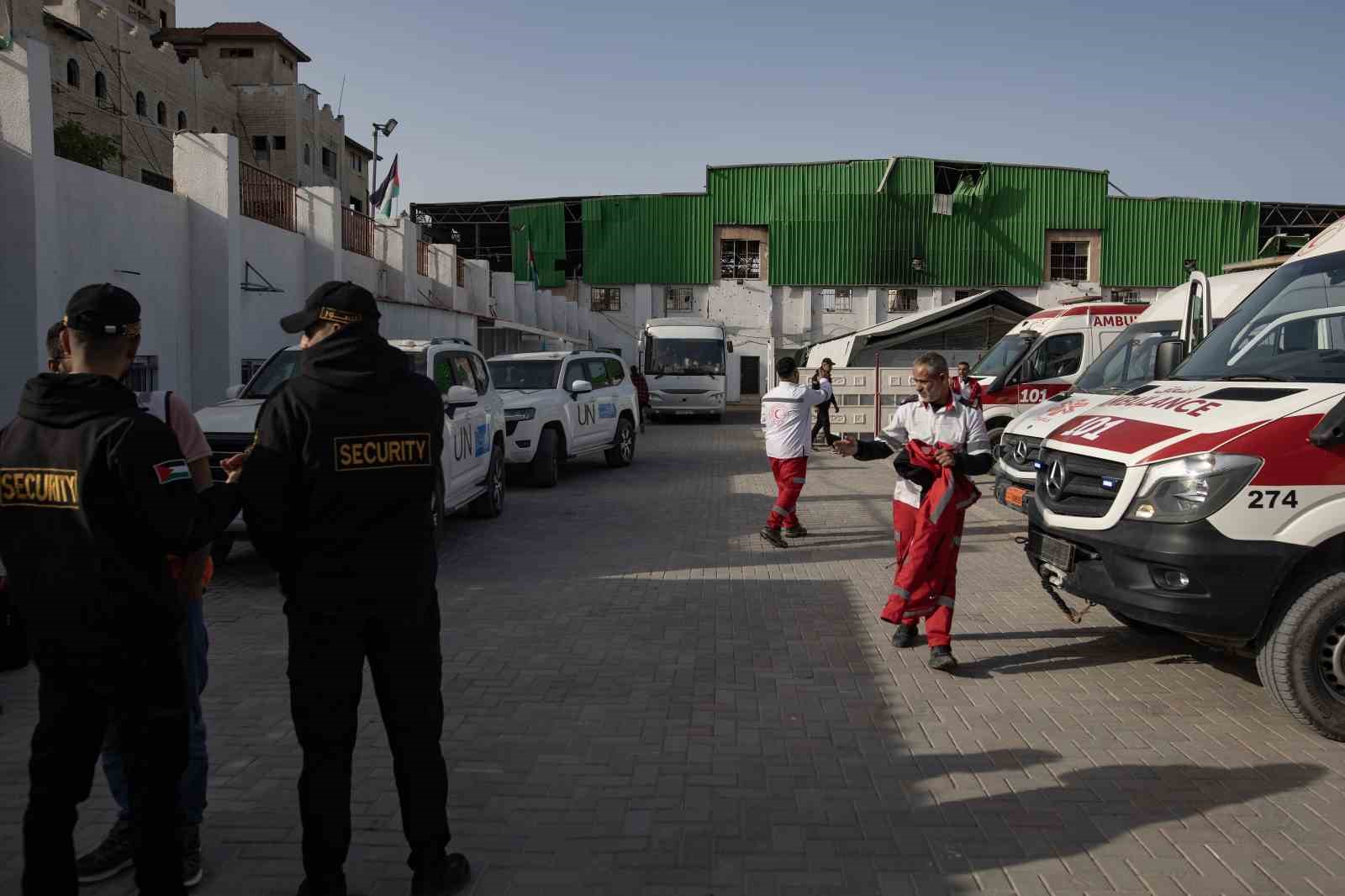 İsrail, Refah Sınır Kapısı’nı yeniden açtı
