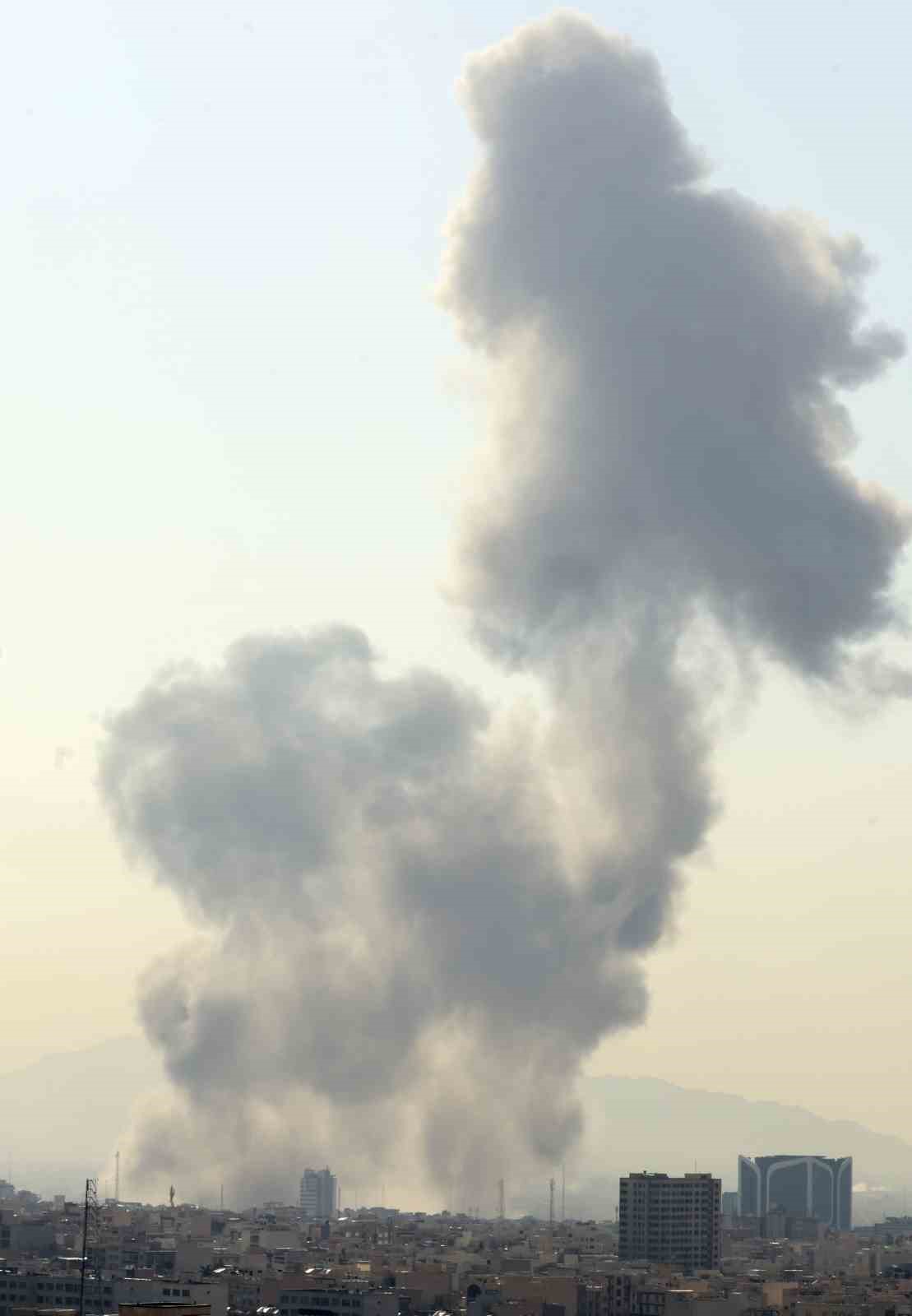 İsrail ve ABD, İran’a saldırı başlattı
