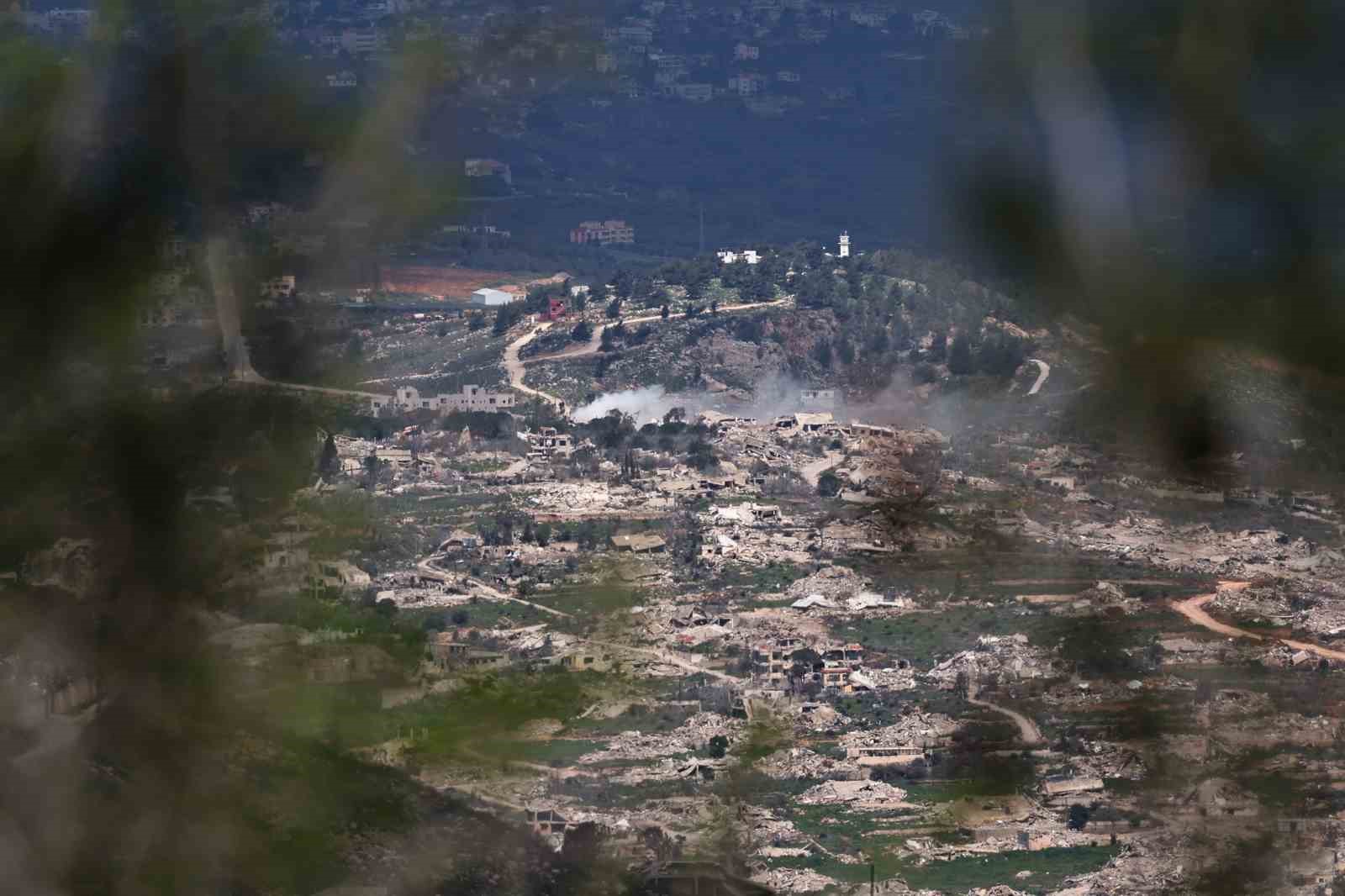 İsrail’in Lübnan’a yönelik son saldırılarında can kaybı 72’ye yükseldi
