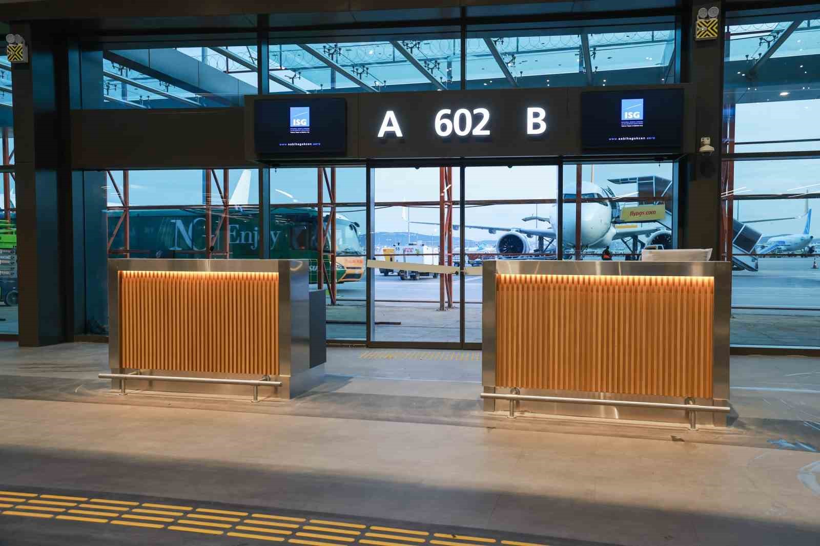 İstanbul Sabiha Gökçen Uluslararası Havalimanı ek terminali hizmete açıldı
