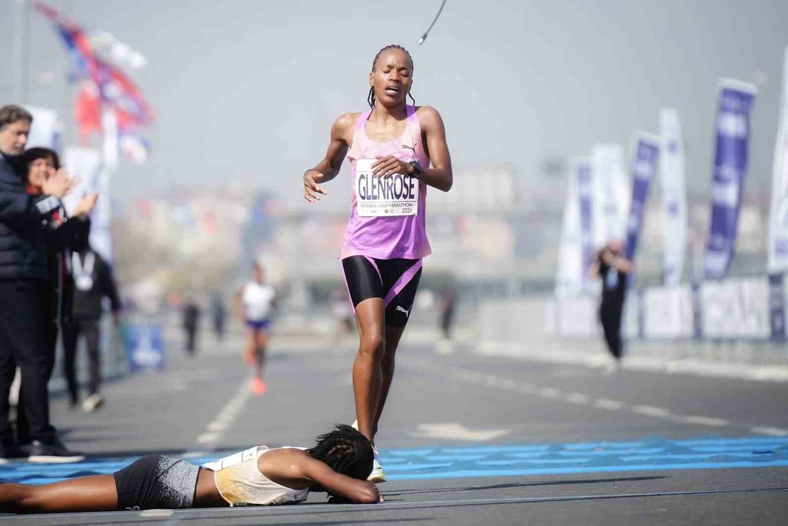İstanbul Yarı Maratonu’nu erkeklerde Alex Matata, kadınlarda Purity Gitonga kazandı
