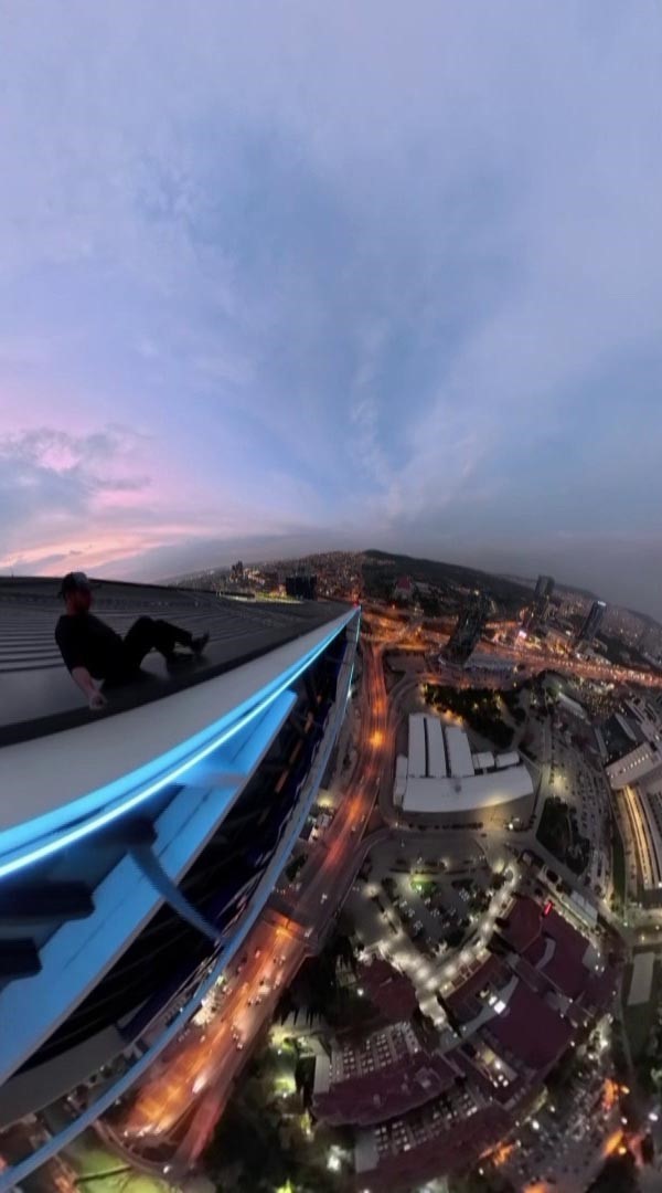 İstanbul’da 270 metreye tırmanış: Rooftop tutkunu genç gökdelenlerde adrenalin peşinde
