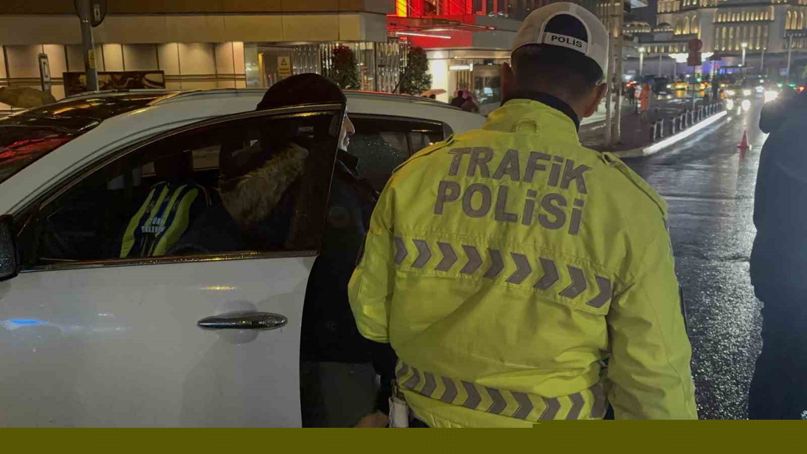 İstanbul’da helikopter destekli ‘Huzur İstanbul’ uygulaması
