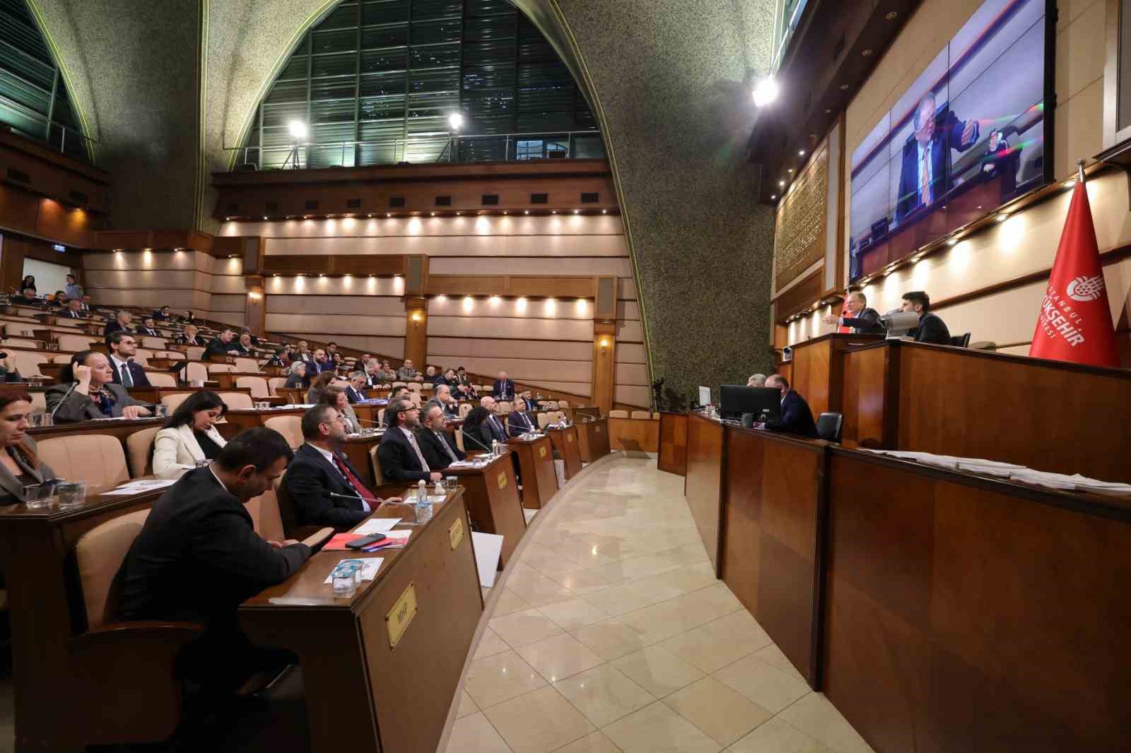 İstanbul’da toplu taşımaya yüzde 20 zam yapıldı
