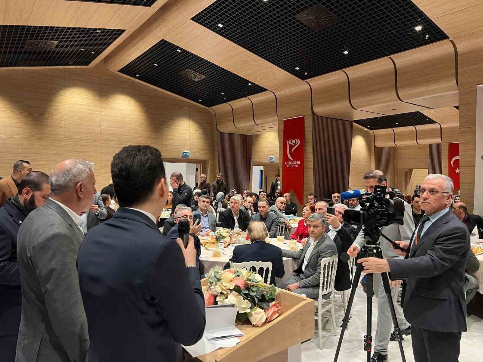 İstanbul’da yaşayan Çermikliler iftar yemeğinde buluştu
