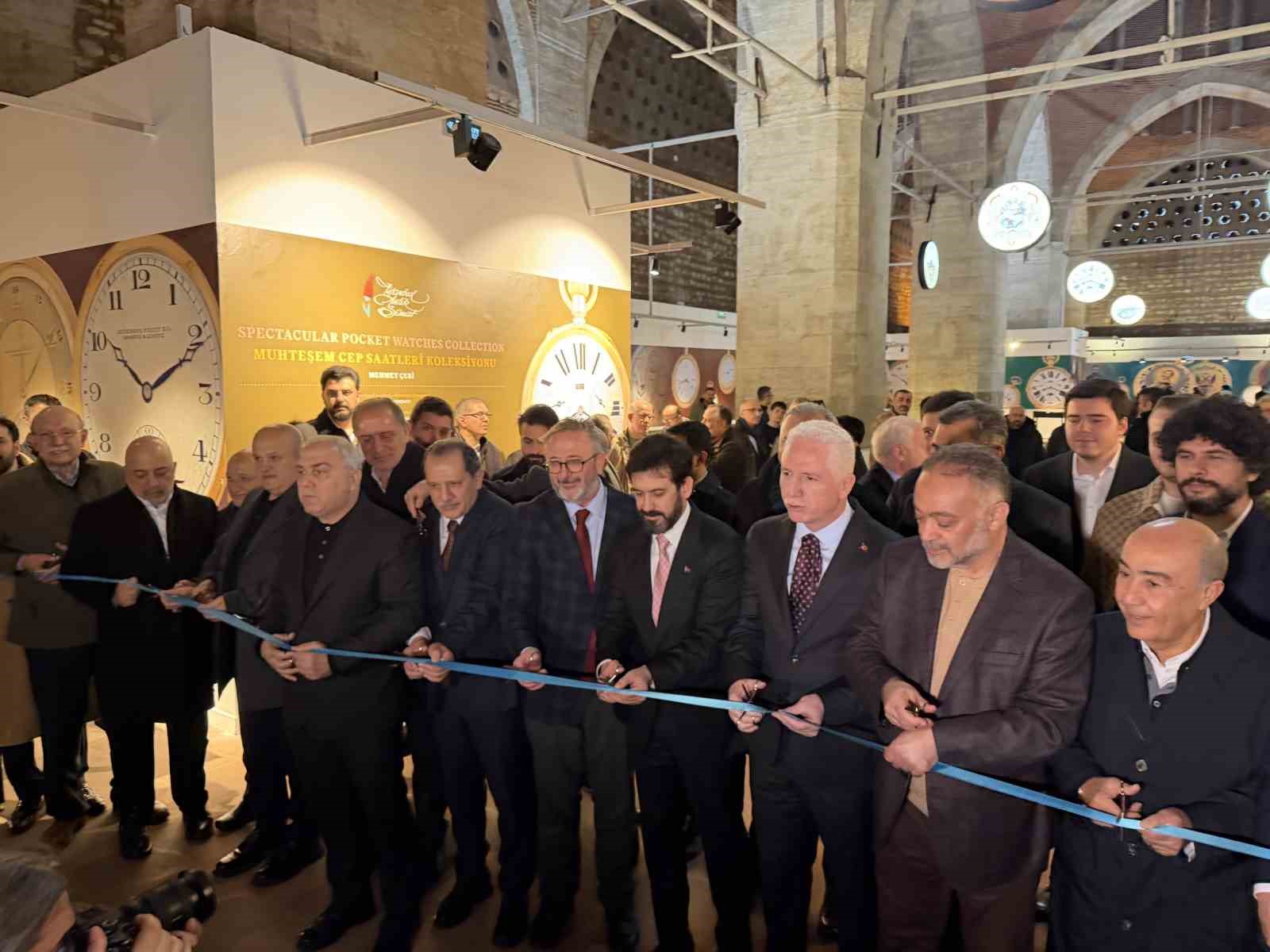 İstanbul’da zamanın 400 yıllık hikayesi sergileniyor
