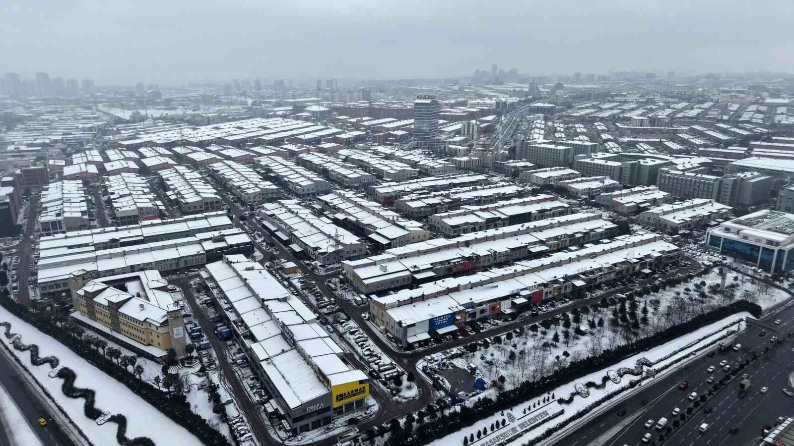 İstanbul’dan kar manzaraları havadan görüntülendi
