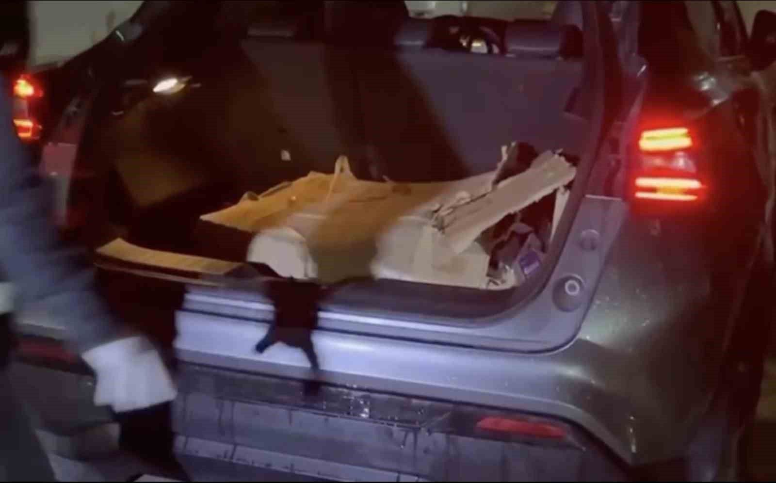 İstanbul’dan Sakarya’ya uyuşturucu getiren şüpheliyi polis kovalamacayla yakaladı
