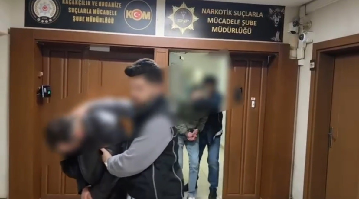 İstanbul’dan takibe alındılar, Sakarya’da yakalandılar: 2 kişi tutuklandı
