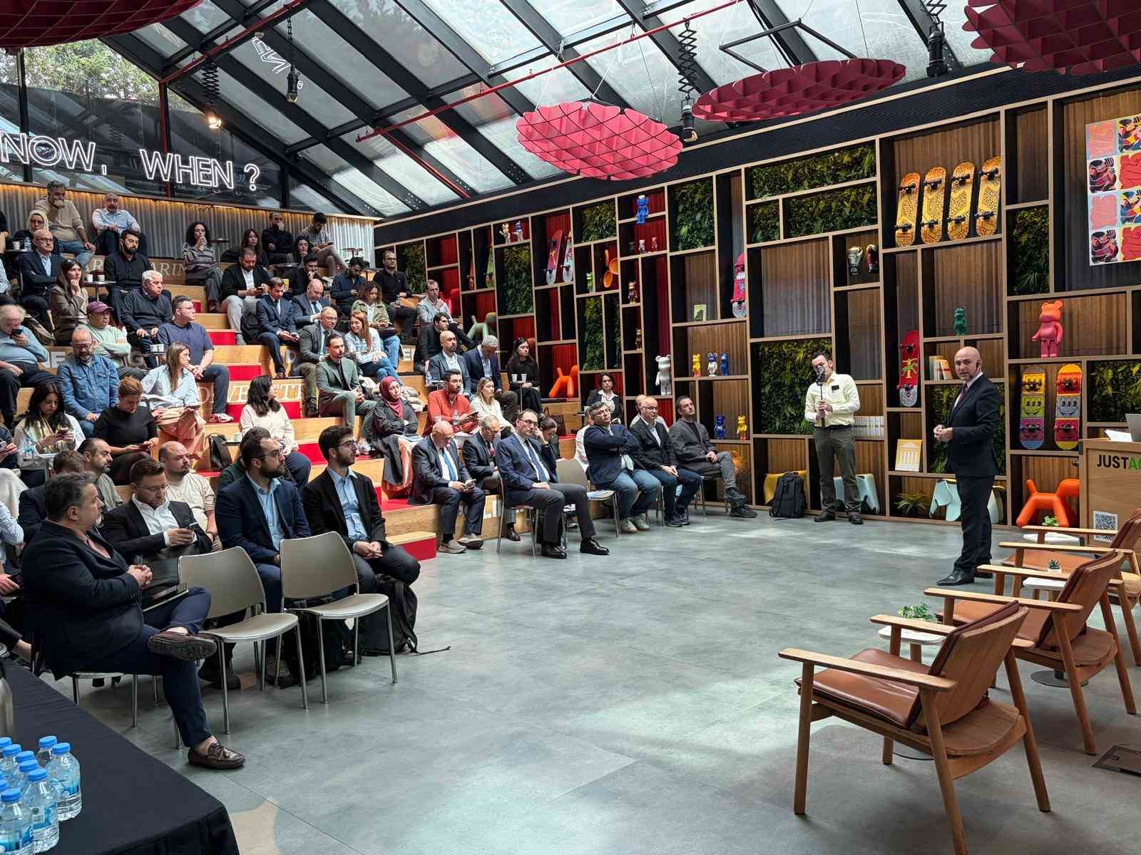 İstanbul’un girişimcilik rotası tek platformda toplandı: "Start in Istanbul" tanıtıldı
İstanbul’un girişimcilik rotası tek platformda toplandı: "Start in Istanbul" tanıtıldı