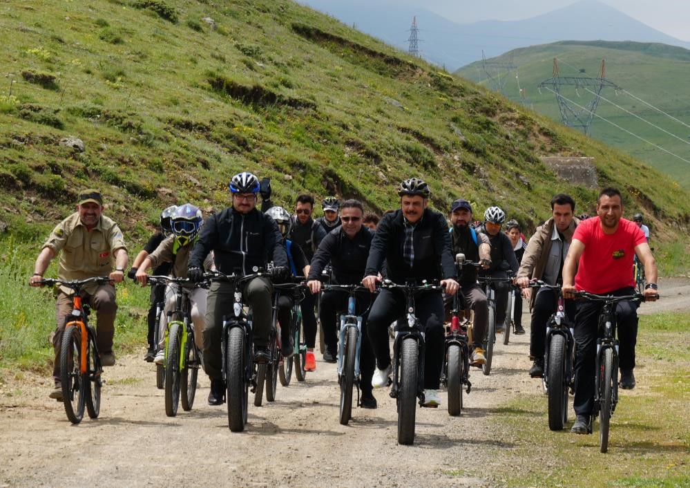 İşte farklı yönleri ve adrenalin tutkusuyla İçişleri Bakanı Mustafa Çiftçi portresi
