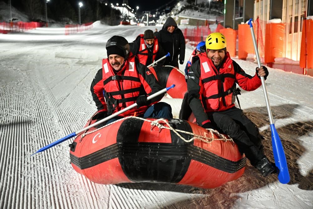 İşte farklı yönleri ve adrenalin tutkusuyla İçişleri Bakanı Mustafa Çiftçi portresi
