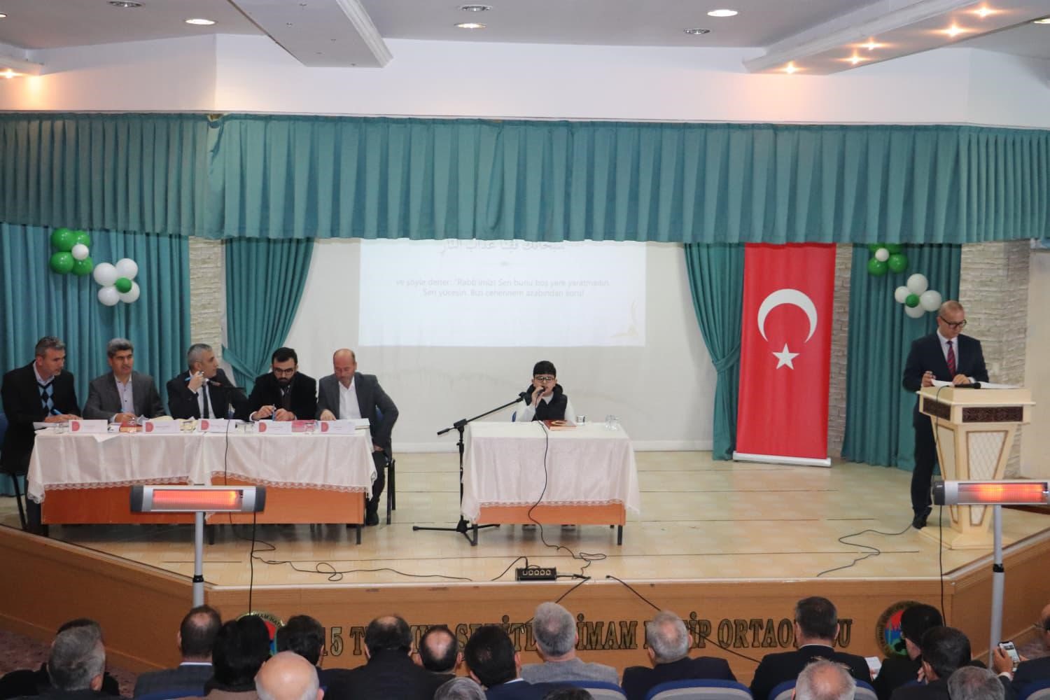 İstiklal Marşı’nı Güzel Okuma Yarışmasında Elif Filiz il birincisi
