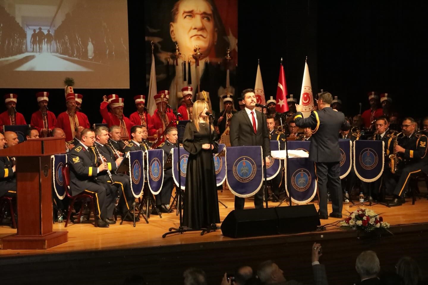 "İstiklale Giden Yolda Türkiye Şehitlerini Anıyor" programı Kütahya’da düzenlendi
"İstiklale Giden Yolda Türkiye Şehitlerini Anıyor" programı Kütahya’da düzenlendi