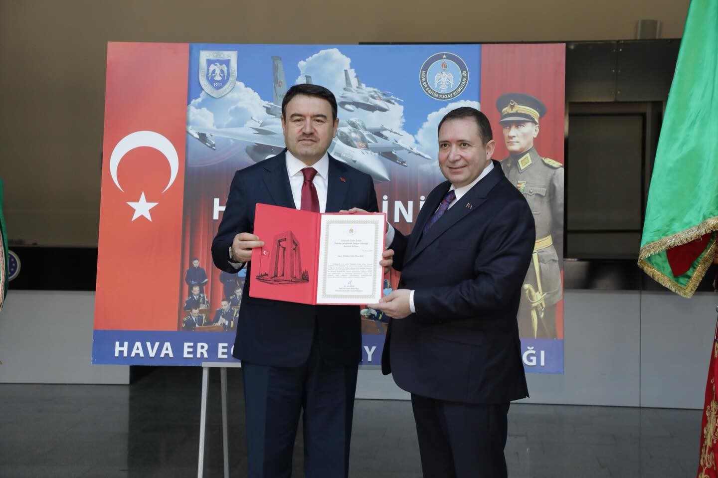 "İstiklale Giden Yolda Türkiye Şehitlerini Anıyor" programı Kütahya’da düzenlendi
"İstiklale Giden Yolda Türkiye Şehitlerini Anıyor" programı Kütahya’da düzenlendi