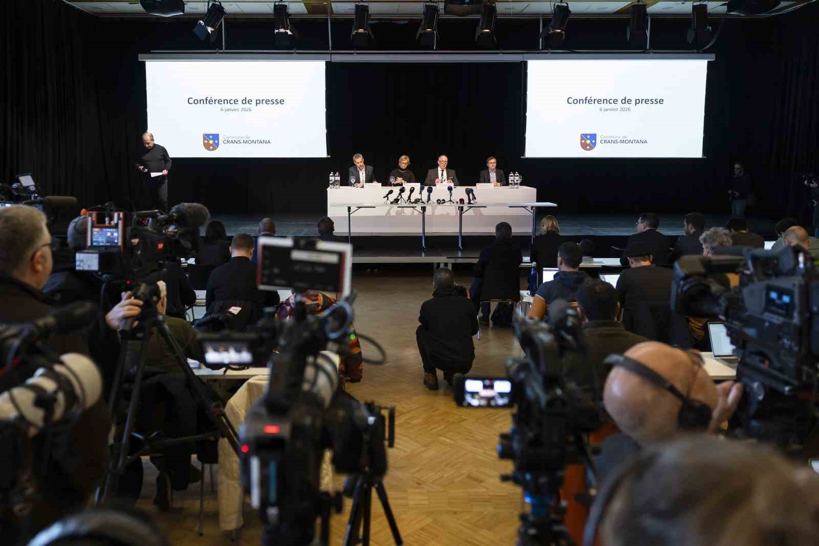 İsviçre’de 40 kişinin öldüğü barda 5 yıldır denetim yapılmadığı ortaya çıktı
İsviçre’de 40 kişinin öldüğü barda 5 yıldır denetim yapılmadığı ortaya çıktı