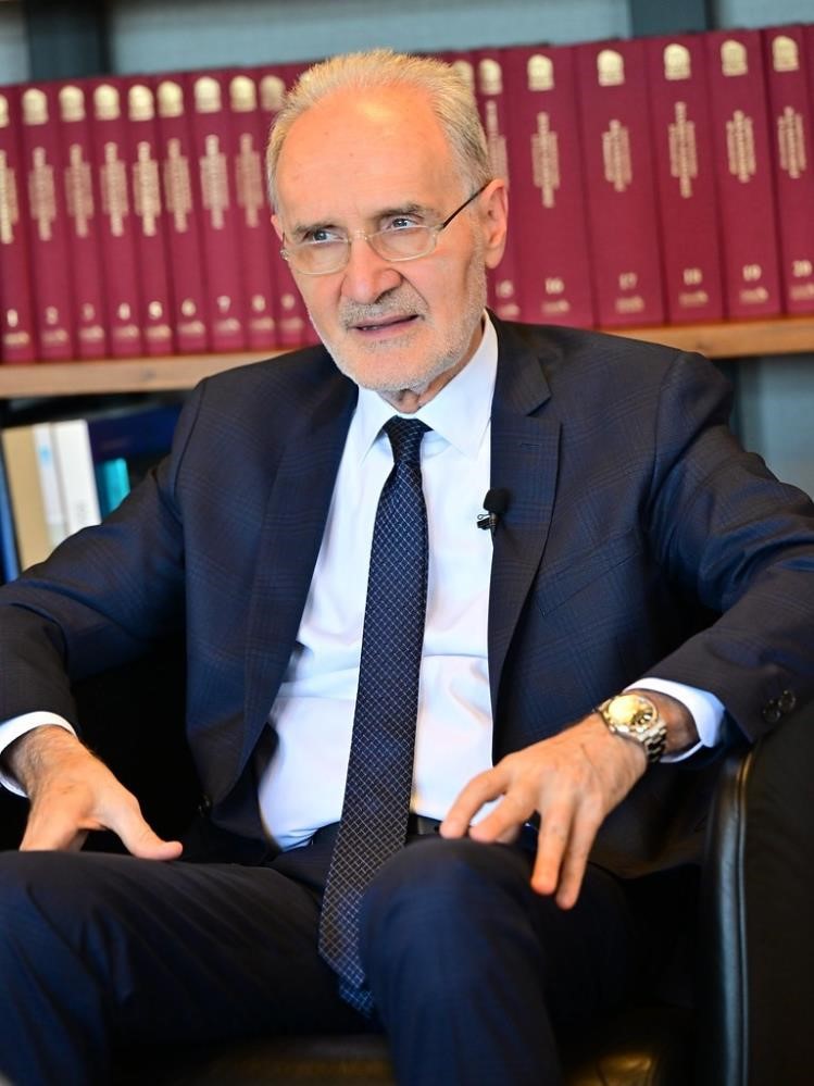 İTO Başkanı Avdagiç: ’’30 euro limitinin kaldırılmasını yerli üretim için çok önemli bir fırsat olarak görüyoruz’’
İTO Başkanı Avdagiç: ’’30 euro limitinin kaldırılmasını yerli üretim için çok önemli bir fırsat olarak görüyoruz’’