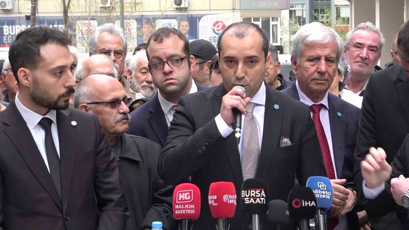 İYİ Parti Bursa’da istifa dalgası: İlçelerde peş peşe ayrılıklar
