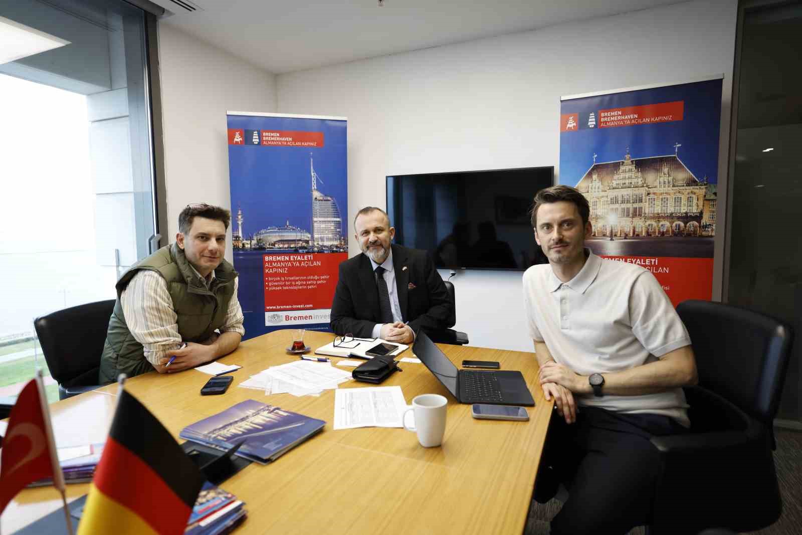 İzmir-Bremen hattında yoğun iş trafiği
