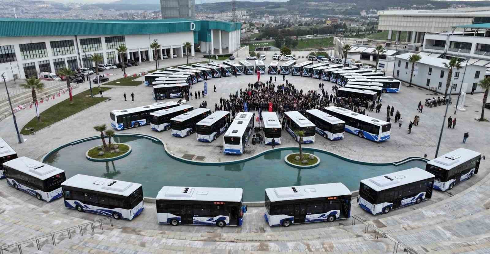 İzmir Büyükşehir Belediyesi’nden açıklama: "Gerçekler rakamlarda, yatırımlar İzmir yolunda"
İzmir Büyükşehir Belediyesi’nden açıklama: "Gerçekler rakamlarda, yatırımlar İzmir yolunda"