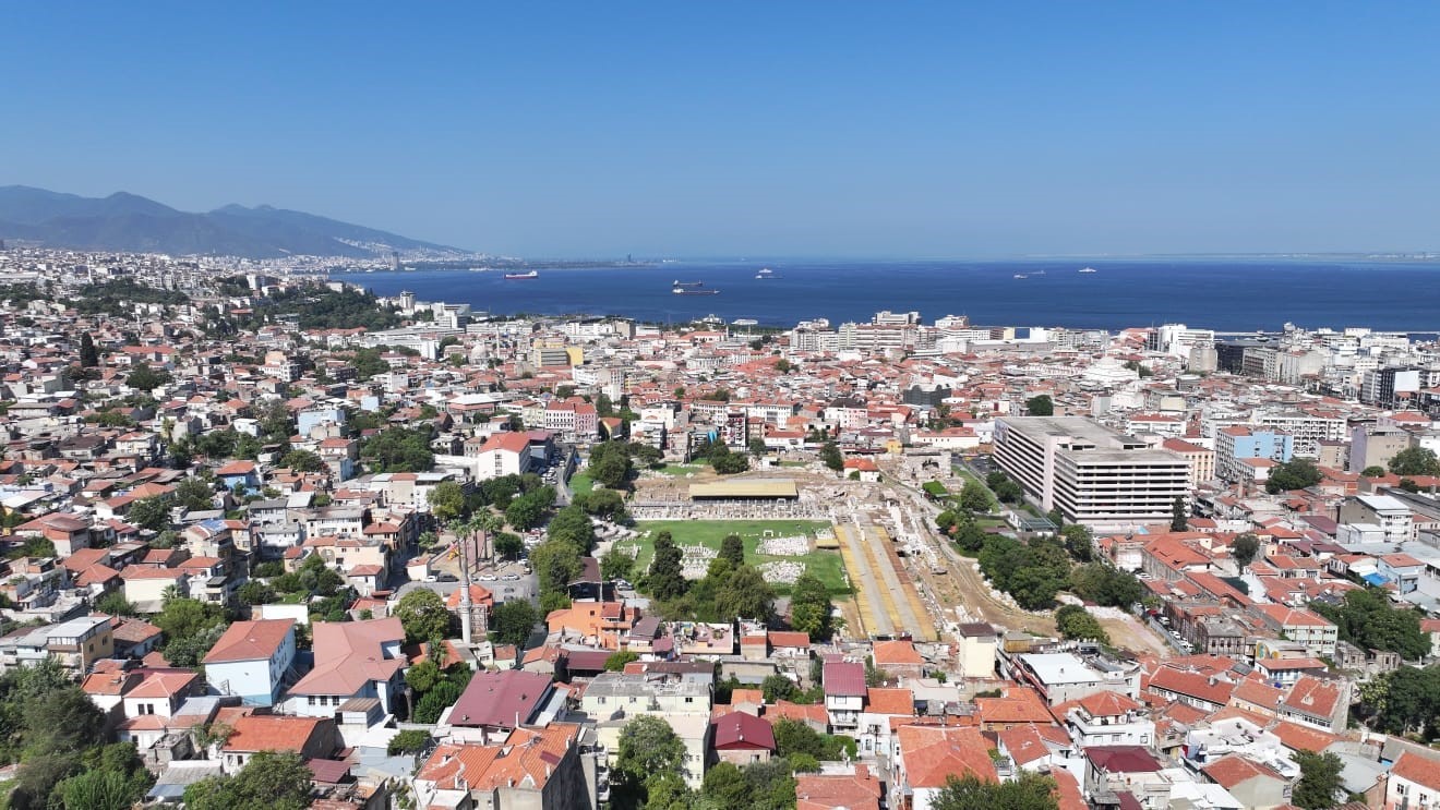 İzmir Büyükşehir Belediyesi’nden kamuya büyük destek
