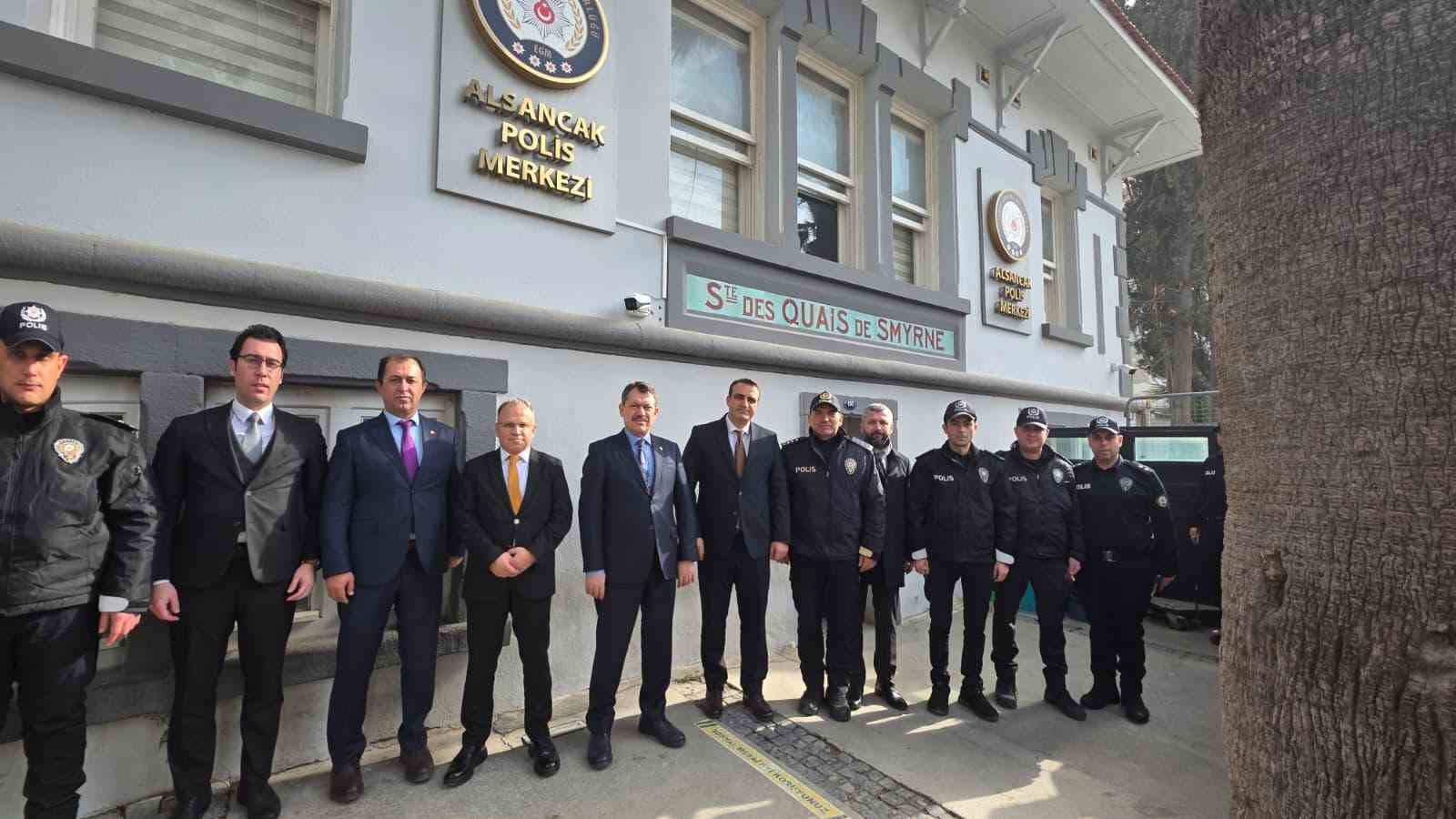 İzmir Cumhuriyet Başsavcılığı’ndan polis merkezlerine ziyaret
