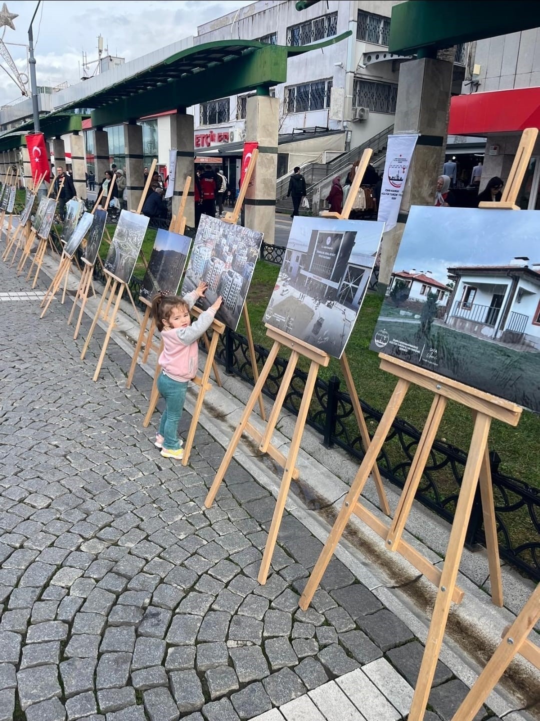 İzmir MARAŞDER’den asrın felaketi için anma programı
