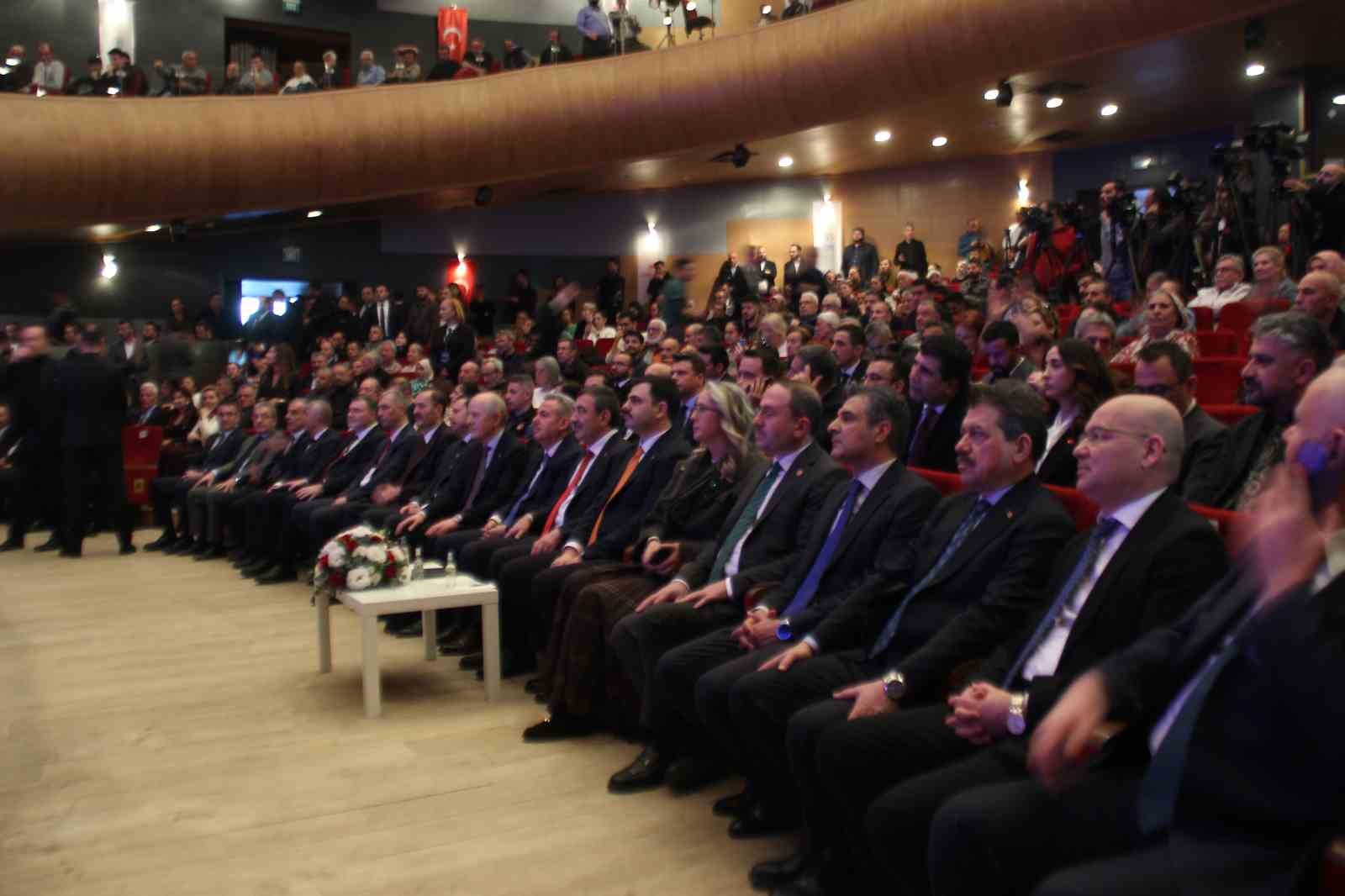 İzmir’de 21 bin konutun kurası çekildi
