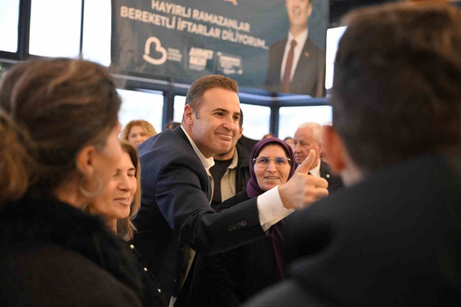 İzmir’de Balıkesir rüzgarı
