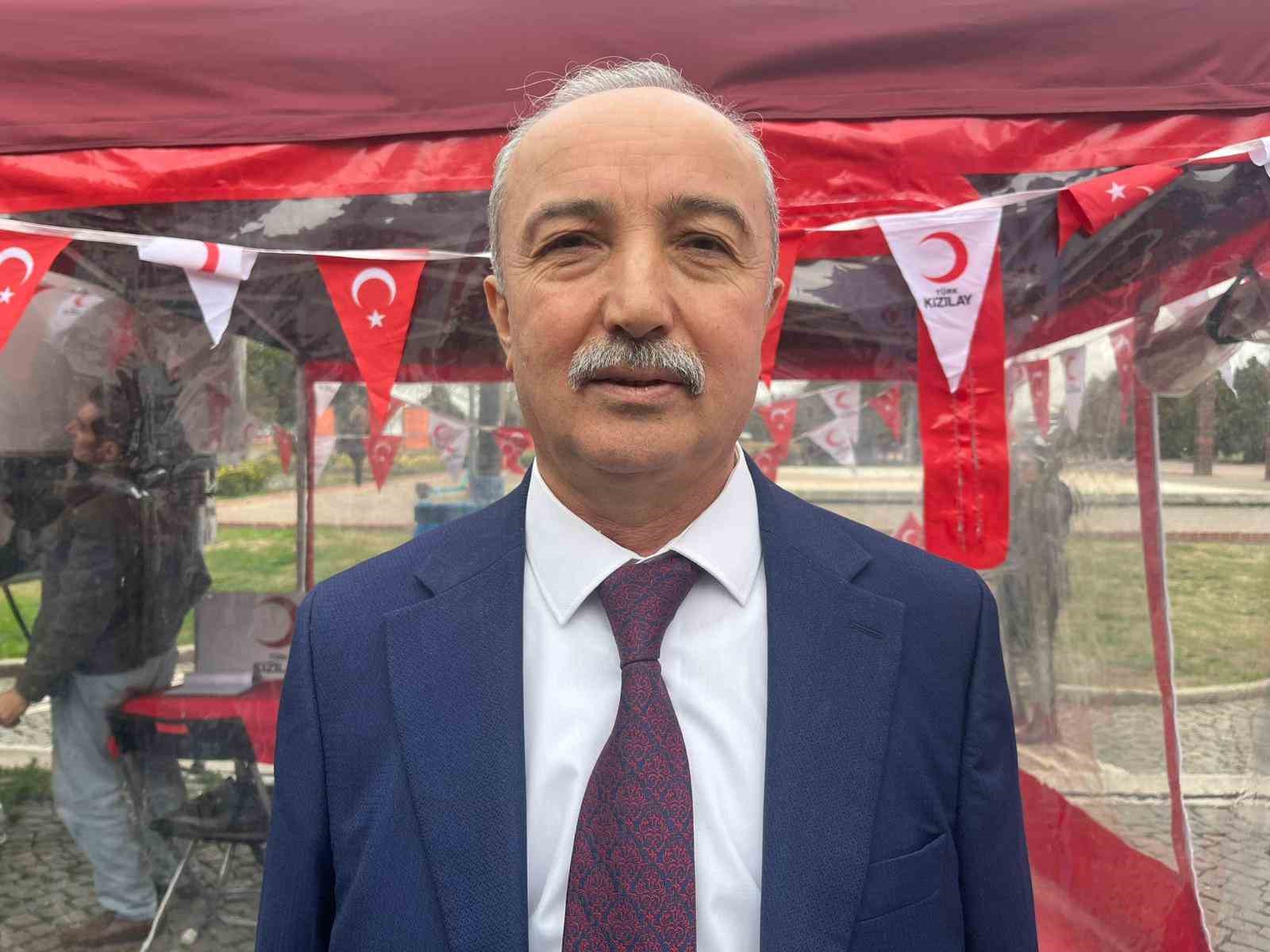 İzmir’de imam hatiplilerden kan bağışı seferberliği
