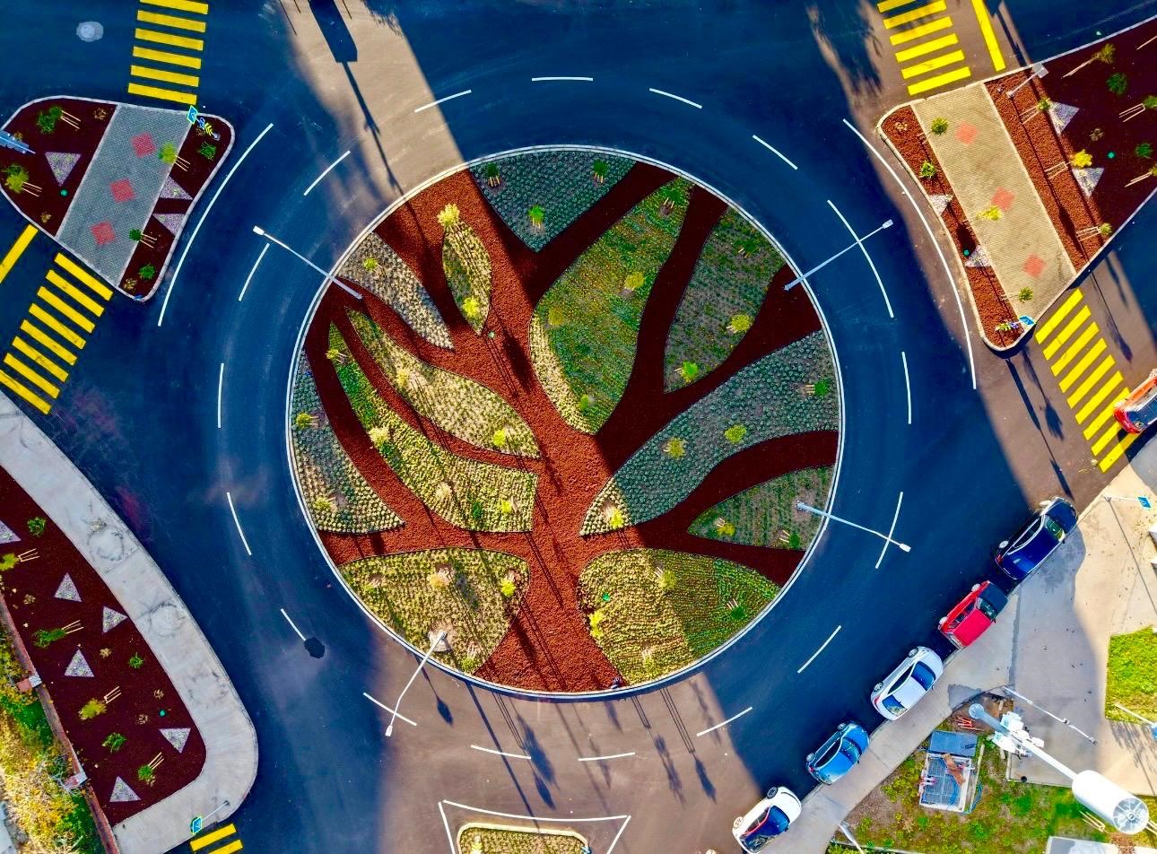 İzmir’de kavşaklar sanat eserine dönüşüyor
