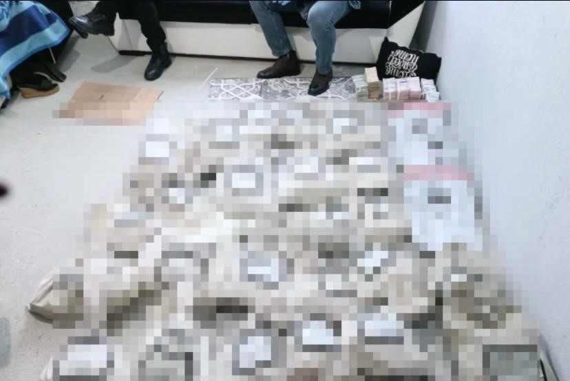 İzmir’de para nakil aracını soyan çete çökertildi: 9 şüpheli tutuklandı
