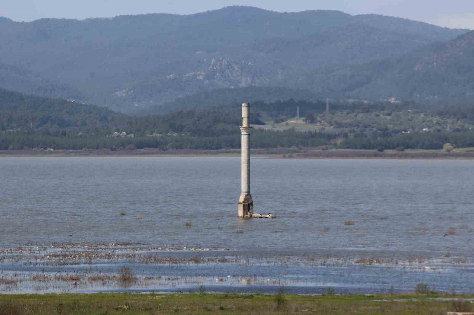İzmir’de rekor yağışlar barajları doldurdu
