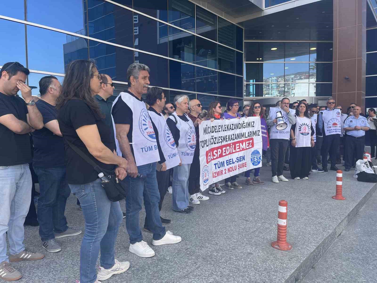 İzmir’de TİS krizi; Memurlar anlaşmazlık halinde CHP il binasına yürüyecek
