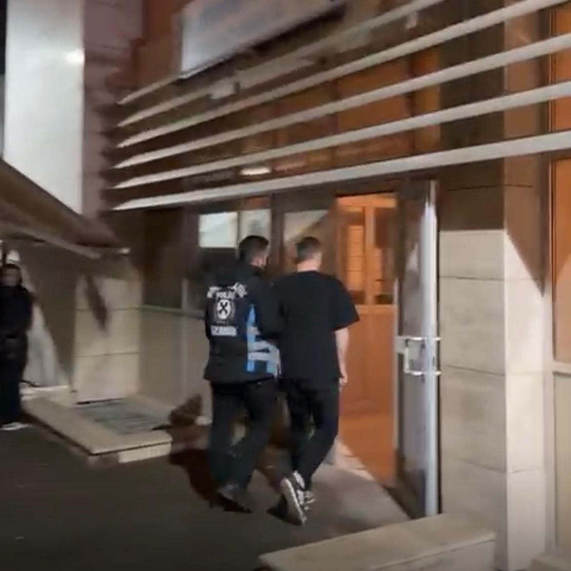 İzmir’de trafikte tartıştığı sürücünün aracına saldıran şüpheliye 380 bin lira ceza
