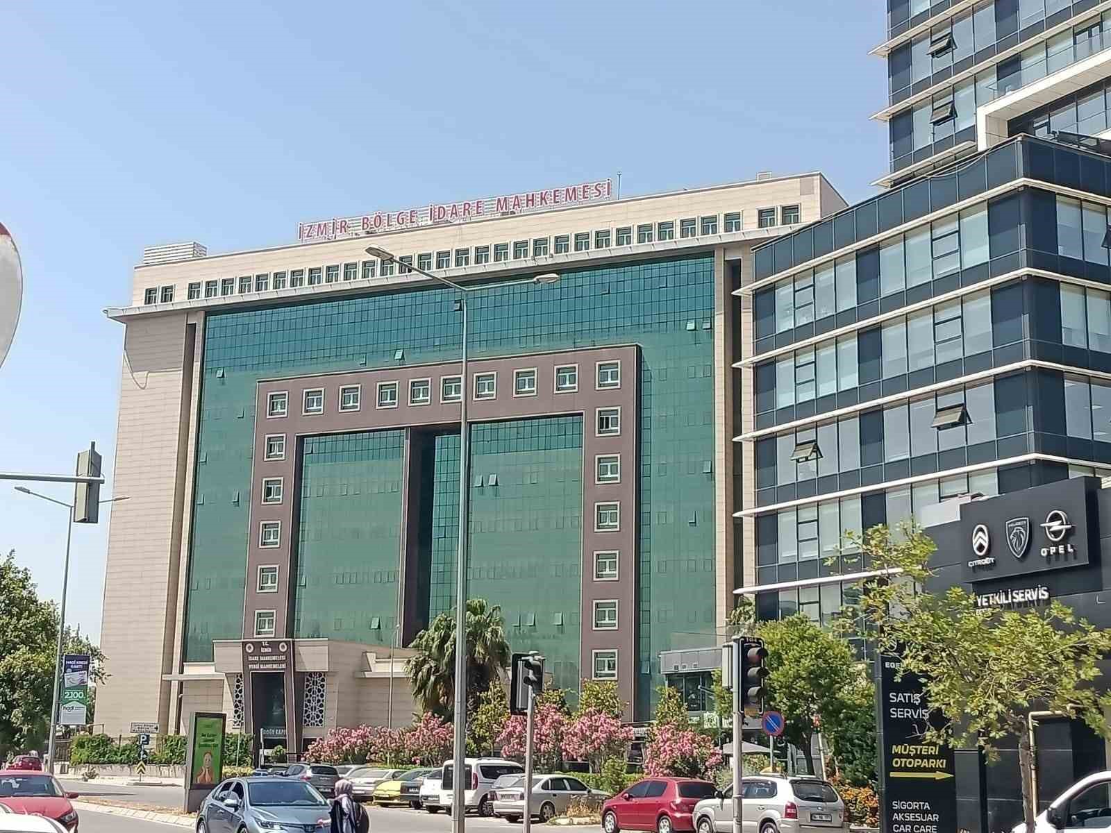 İzmir’deki rüşvet davasında yeni gelişme: Tutuklu sanıklara adli kontrol
