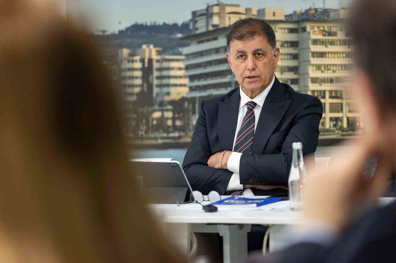 İzmir’in 8 bin 500 yıllık hazinesi masaya yatırıldı
