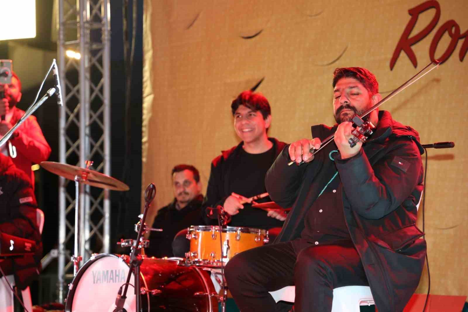 İzmit sokaklarında renkli etkinlik
