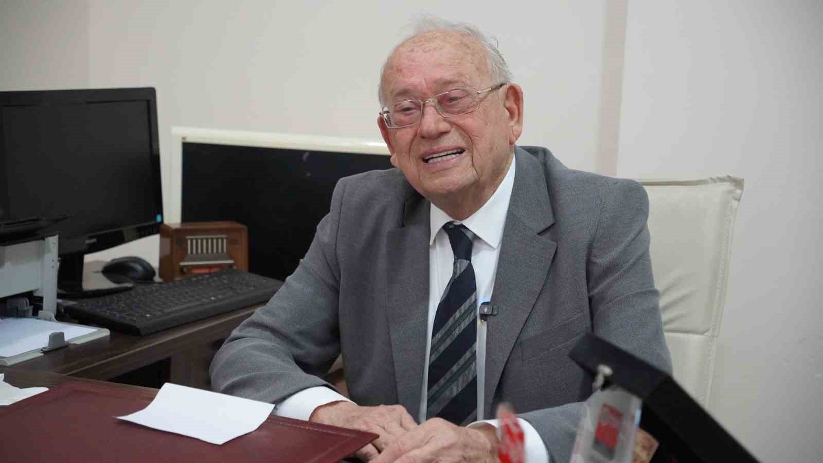 İznik’te geçen 61 yıllık hekimliğin hikâyesi
