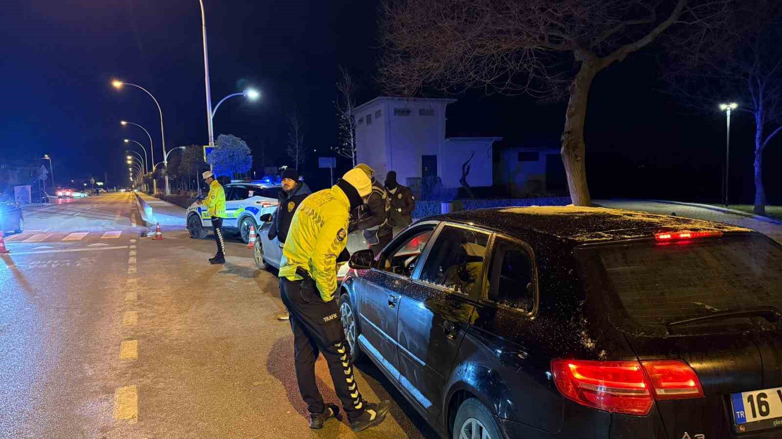 İznik’te yılbaşı gecesi huzur ve güven uygulaması
