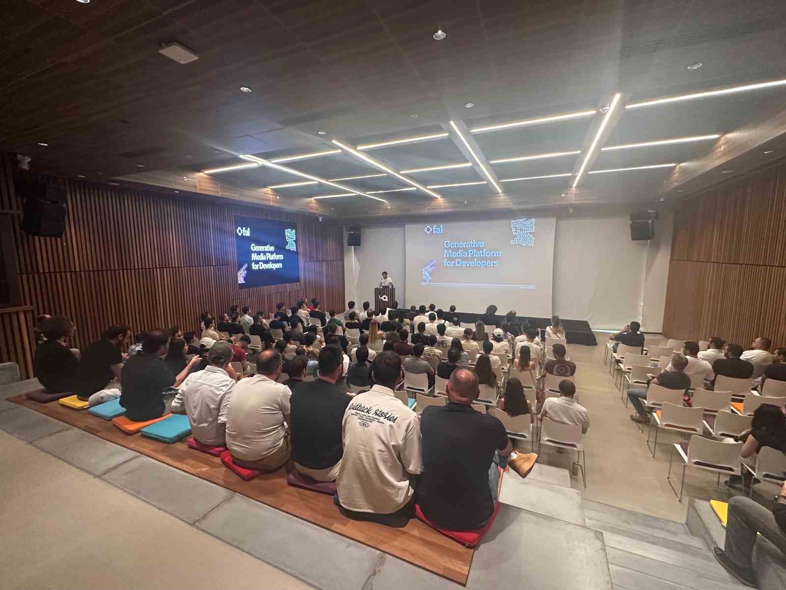 İzQ’dan rekor yılı: 2025’te 800 aktif üye, 16 bin 500 katılımcı
