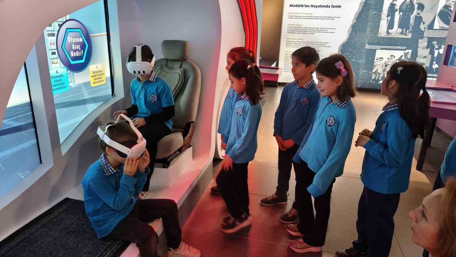 İzQ’dan rekor yılı: 2025’te 800 aktif üye, 16 bin 500 katılımcı
