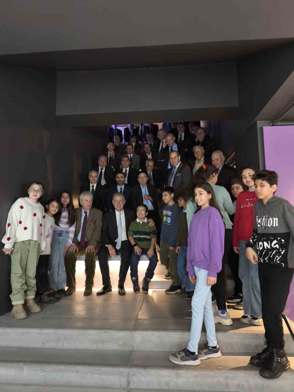 İzQ’dan rekor yılı: 2025’te 800 aktif üye, 16 bin 500 katılımcı
