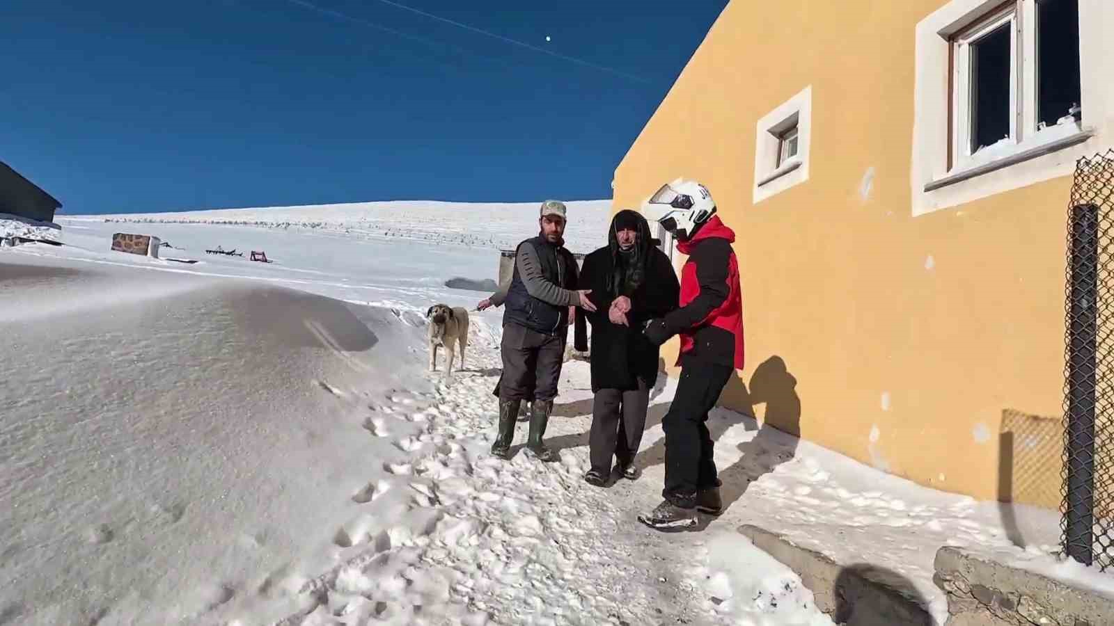 JAK timleri imdada yetişti
