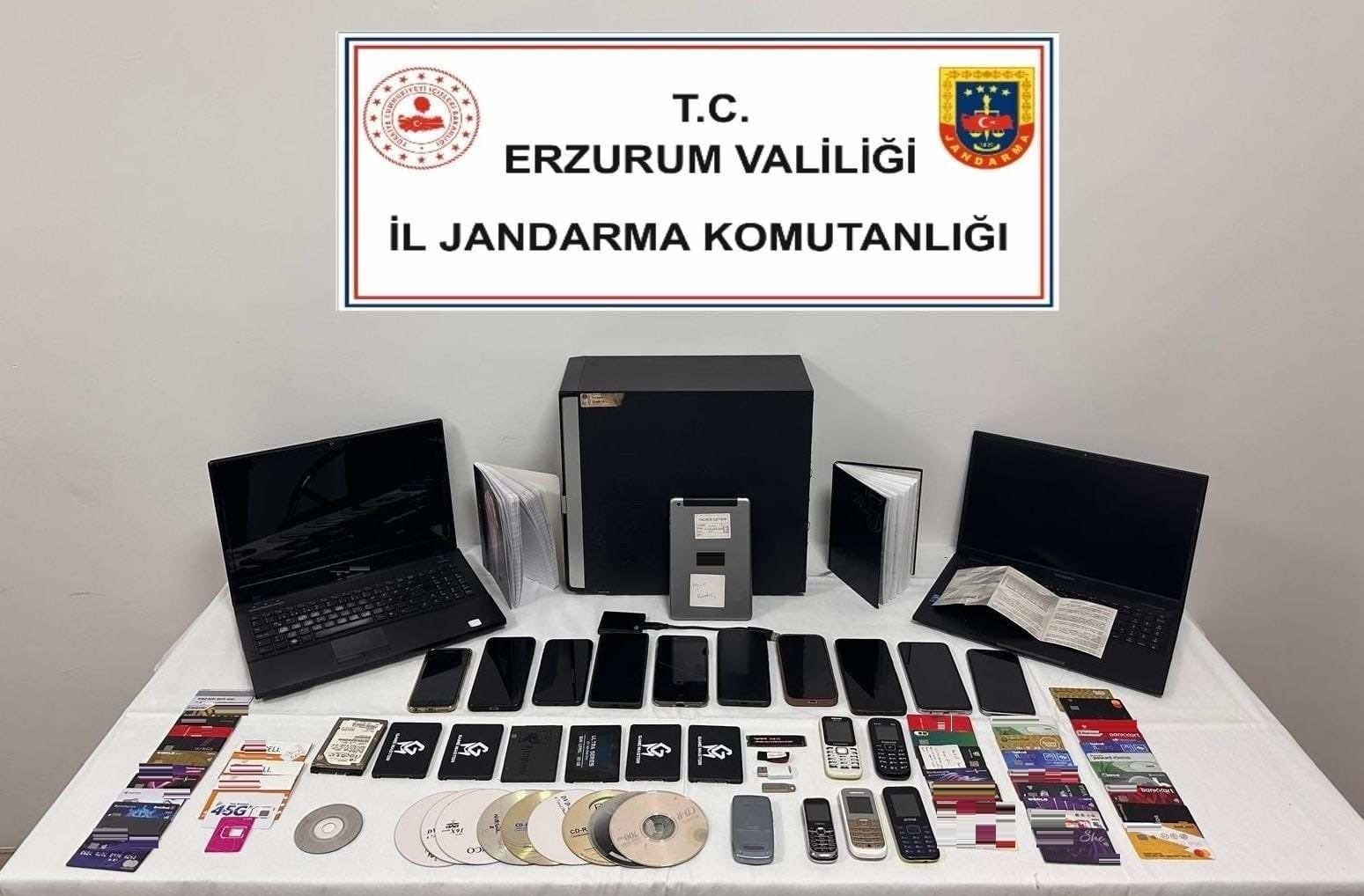 Jandarma 1 yılda 8 milyon 93 bin 942 şahsın kimlik sorgulamasını yaptı
