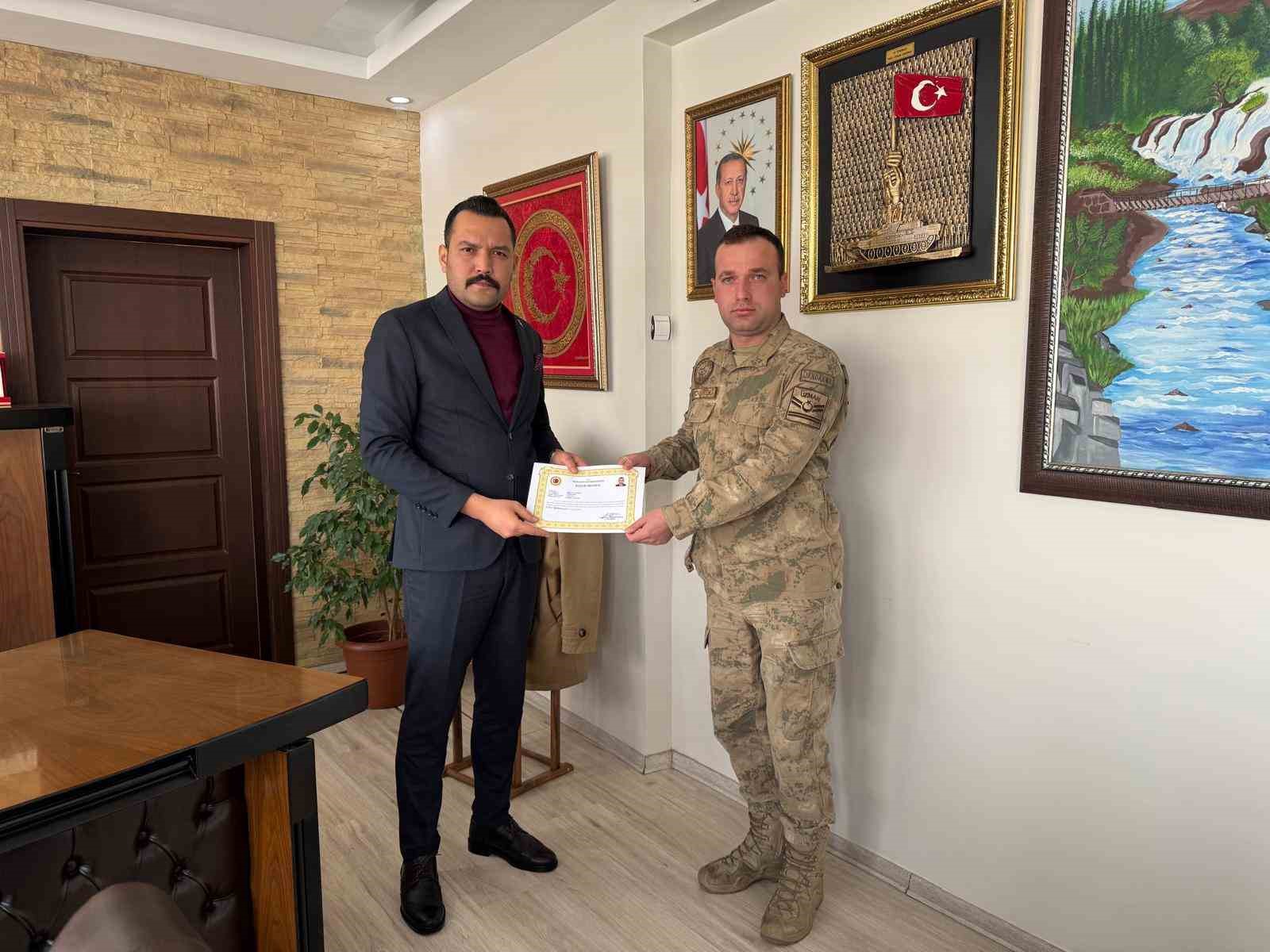 Jandarma personeline başarı belgesi verildi

