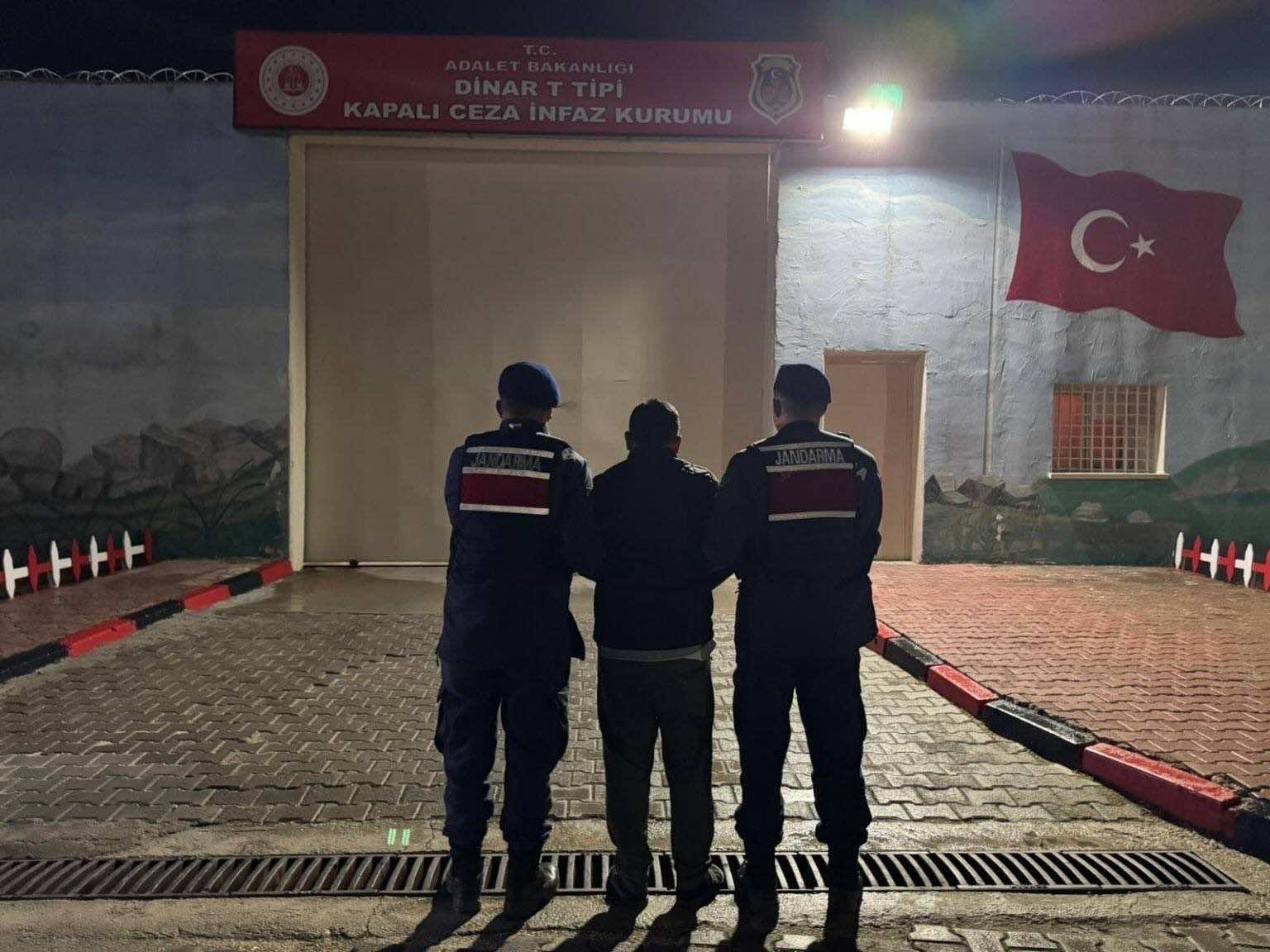 Jandarma tarafından yakalanan 20 kişi tutuklandı
